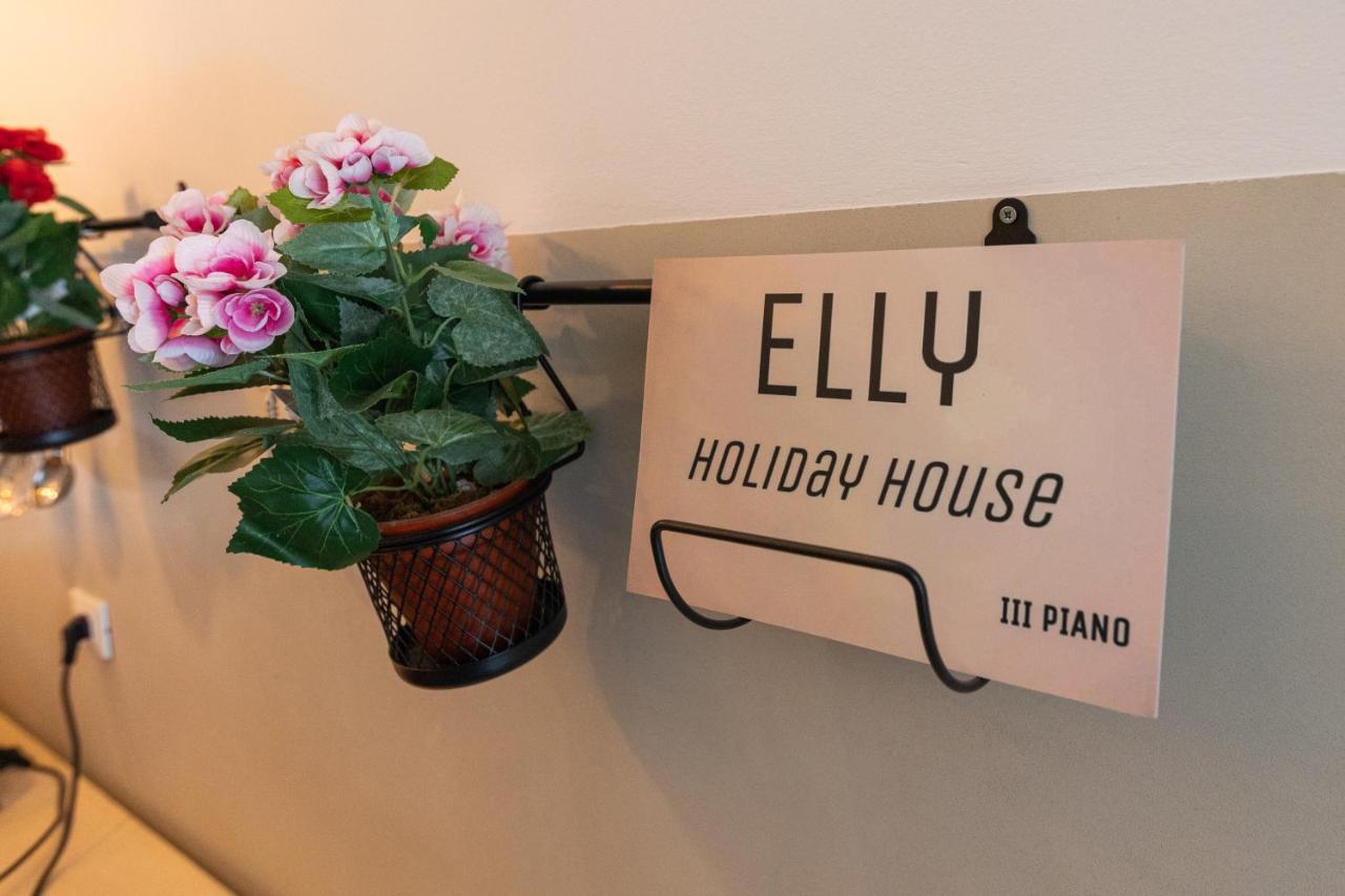 פלרמו Elly Holiday House מראה חיצוני תמונה